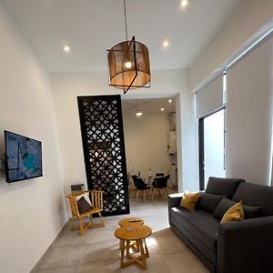 Jameli House